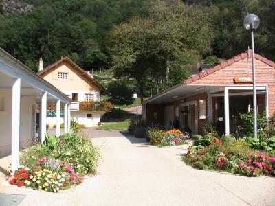 Camping sous Roche - Avallon