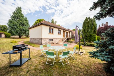1. Extérieur maison devant