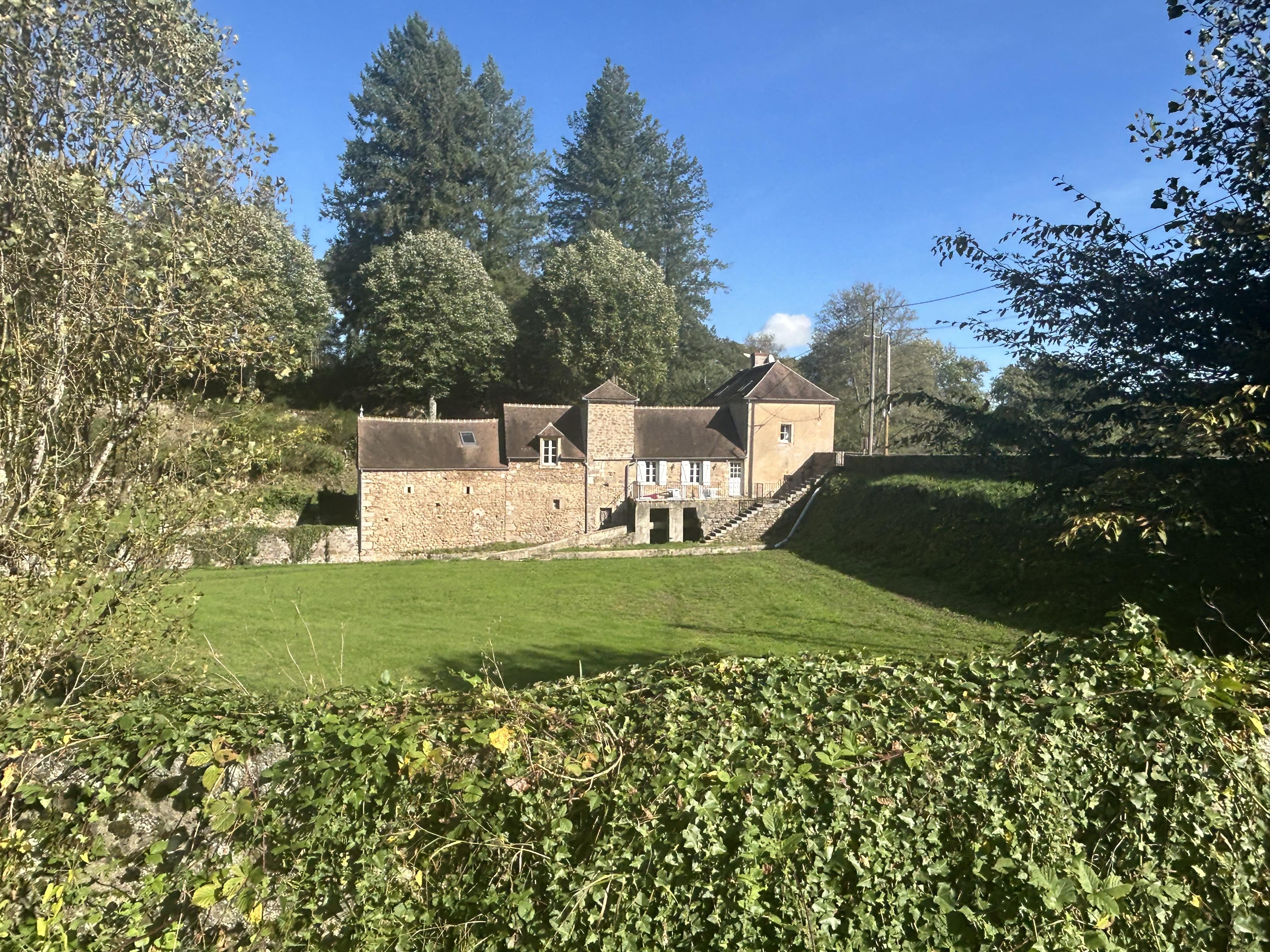 l'Ancien Moulin du Chateau de Marrault_1