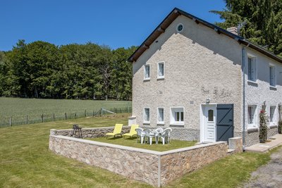 Exterieur - vue terrasse gite 6 personnes