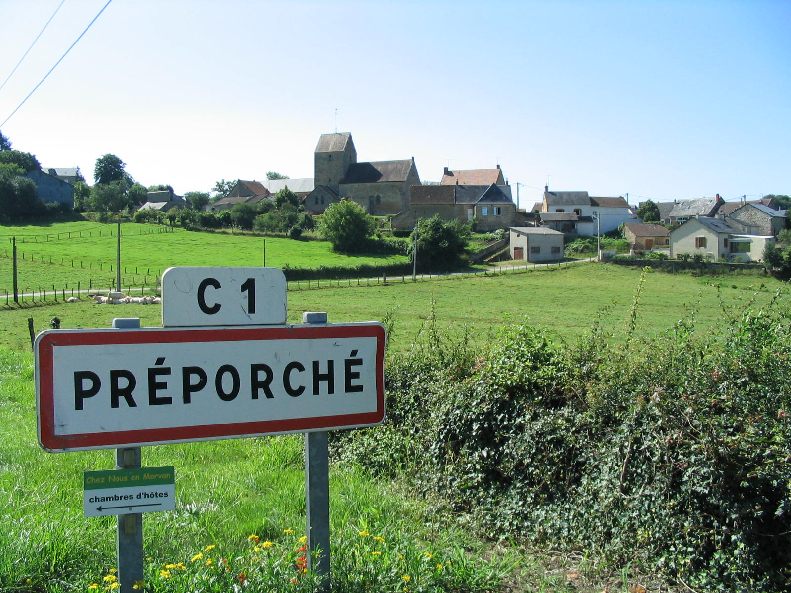 Vue du bourg_Prepoche