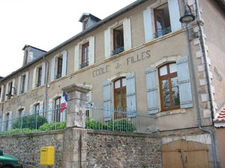 Gîte de groupe du Lac de Pannecière 