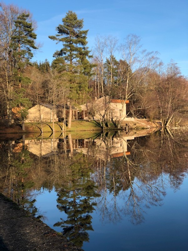 Le Petit Paradis- Dun les Places