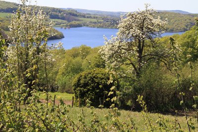 Lac de Pannecière