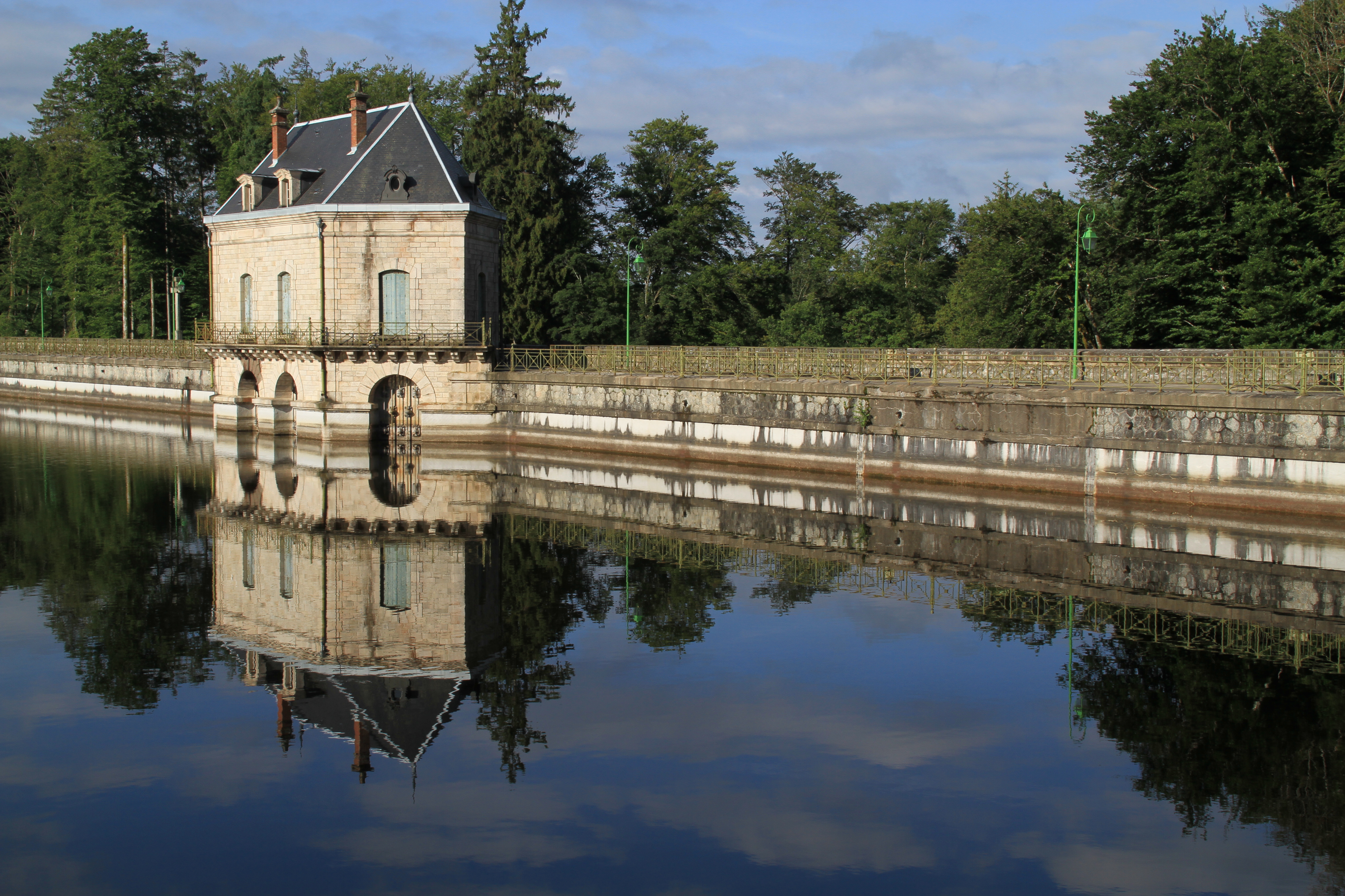 Barrage du lac des Settons