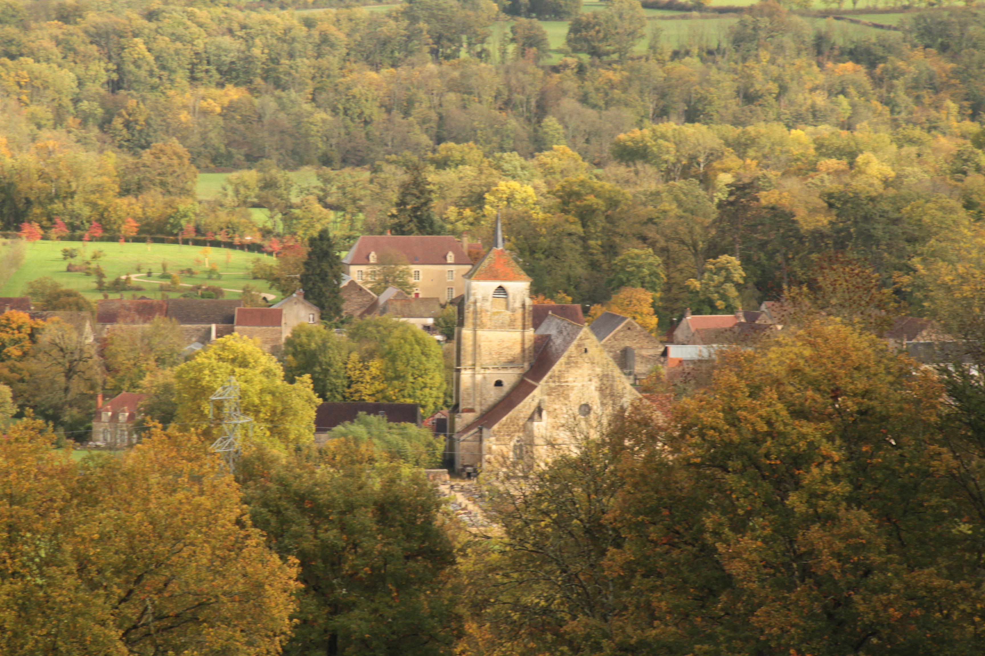 Village de Vault-de-Lugny
